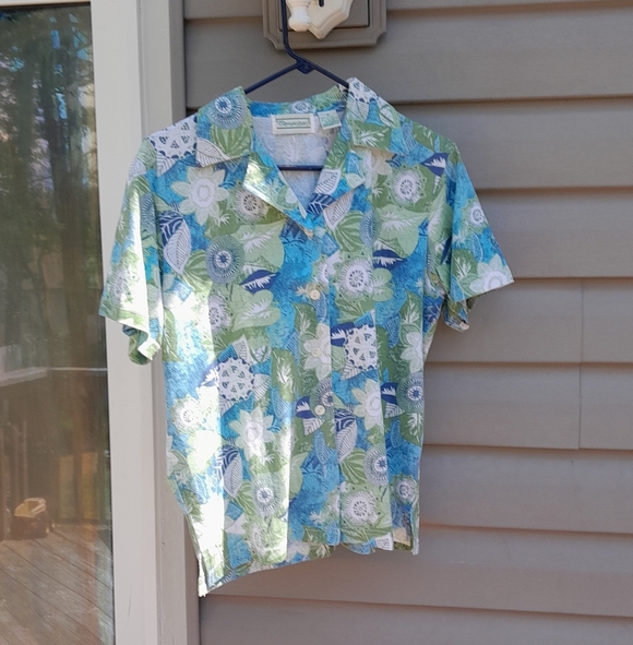 Shenanigans Tropical Green and Blue Medium  Button Down Shirt - Picture 3 of 4